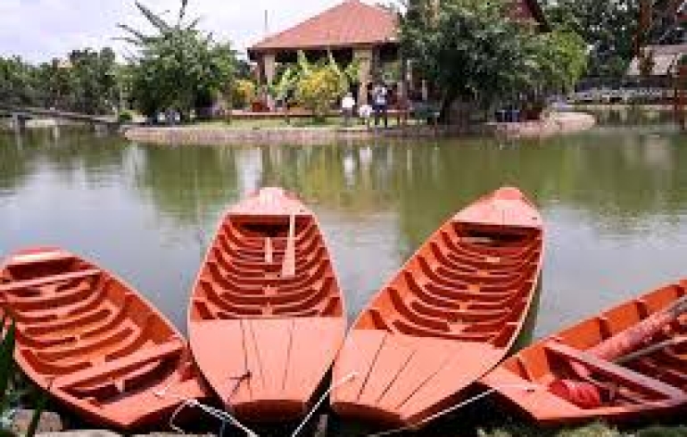 Glamping H2O